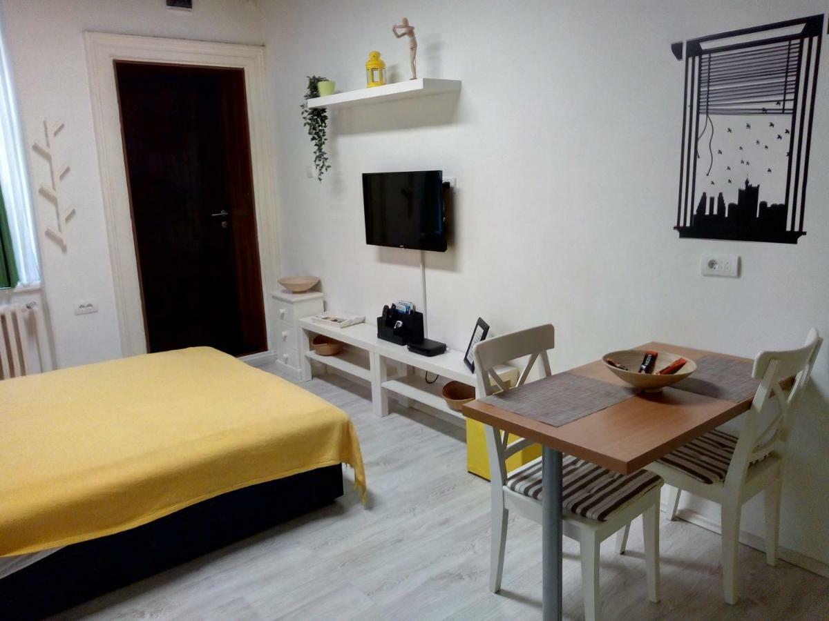 Studio Jolie Apartman Újvidék Kültér fotó